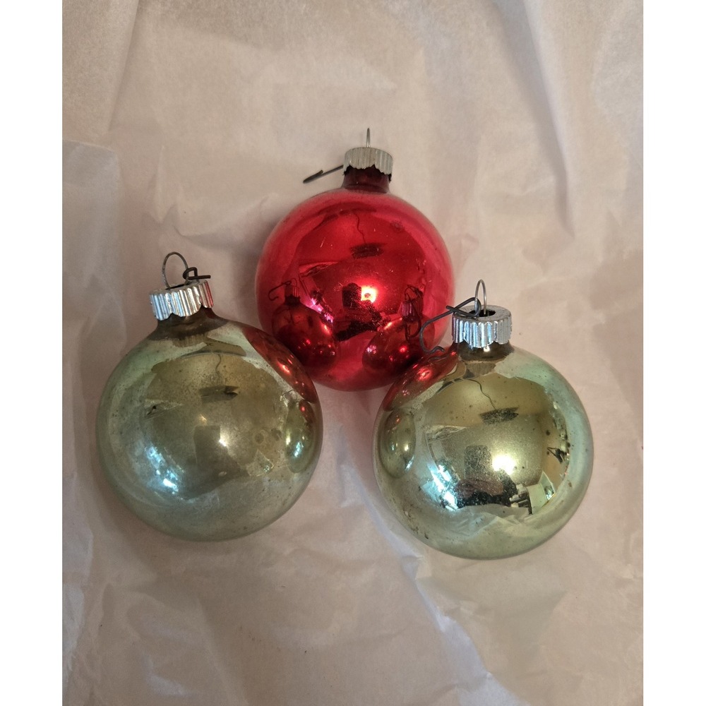 Lot 3 Vintage Shiny Brite USA Glass Ornaments‎ Red & Pale Green Mid-Century